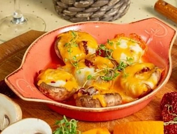 Шампиньоны с сыром